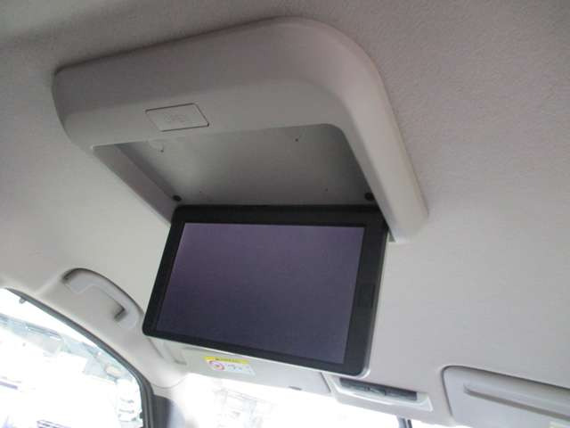 セレナ1.2 e-POWER ハイウェイスターV