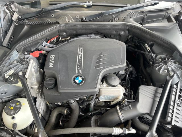 �����X�ł́A�e���[�J�[�̐�p�f�f�e�X�^�[�𓱓��B���Ǝ��i�����e�N�j�J���X�^�b�t���풓���Ă���܂��̂ŁA������̍ۂɂ����S���Ă����p���������܂��B