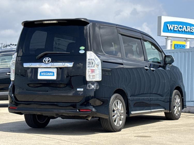 ヴォクシー2.0 ZS 煌Z