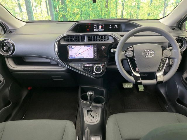 アクア1.5 S スタイルブラック