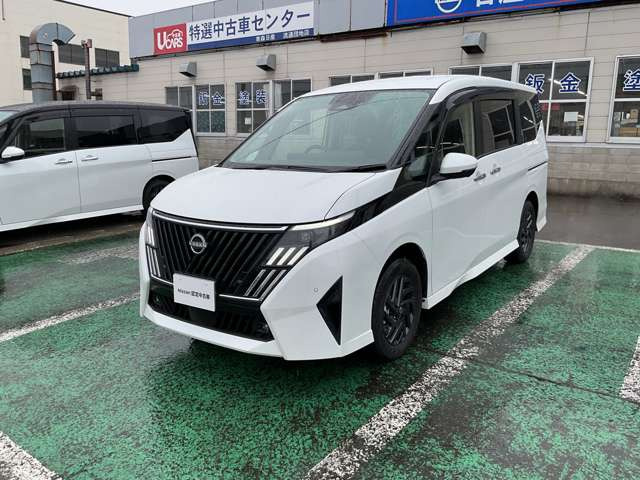 セレナ1.4 e-4ORCE ハイウェイスターV 4WD