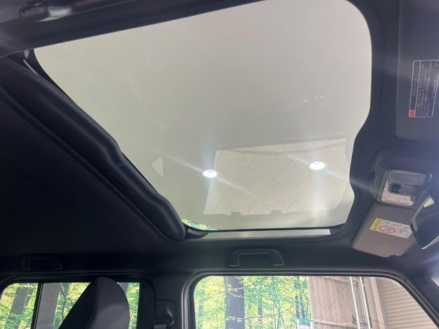 タフトG ダーククロム ベンチャー