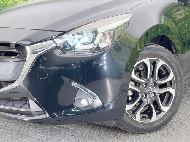 �yLED�w�b�h���C�g�z���V����ԑ��s�����ǍD�Ȏ��E���m�ۂ����S���ĉ^�]�ł��鍂�P�xLED�w�b�h���C�g�𑕔�!�_�����x�������A����d�͂��}�����Ă��܂��B