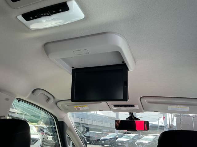 セレナ1.2 e-POWER ハイウェイスターV