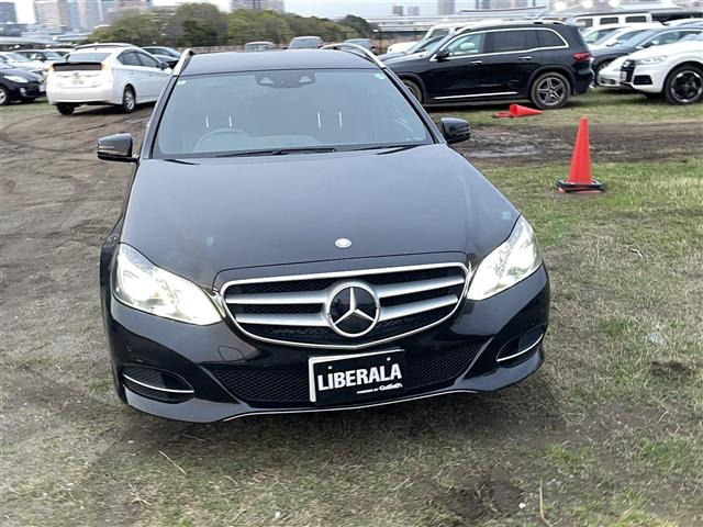 EクラスワゴンE300 アバンギャルド