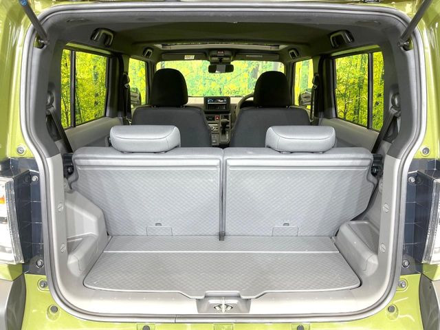 普段のお買い物や通勤、送迎等に十分な荷室スペースを確保しております。セカンドシートを倒すと、大きな荷物の積載も可能です♪