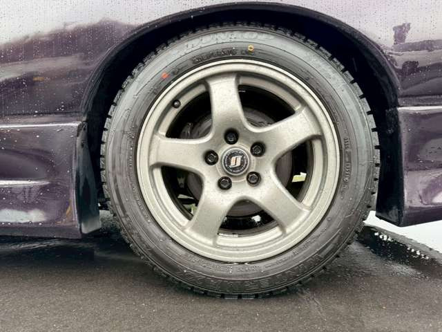 気になるお車がありましたら右の電話番号から直接お店にお問い合わせください。支払方法から車両情報、状態までなんでもご説明させて頂きます。スタッフ一同ご連絡お待ちしております。