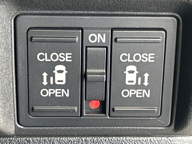 �y�����p���[�X���C�h�h�A�z�X�}�[�g�L�[��^�]�Ȃ̃X�C�b�`�Ō�ȗ����X���C�h�h�A�̊J���\���d��������͂����ăh�A���J����K�v�������A�����Ȃ��q�l�ł��ȒP�ɊJ���߂ł����K�ł���