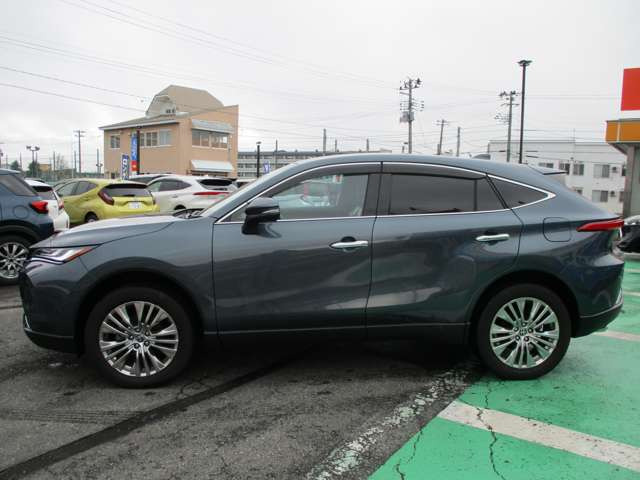 ハリアー2.5 ハイブリッド E-Four Z 4WD