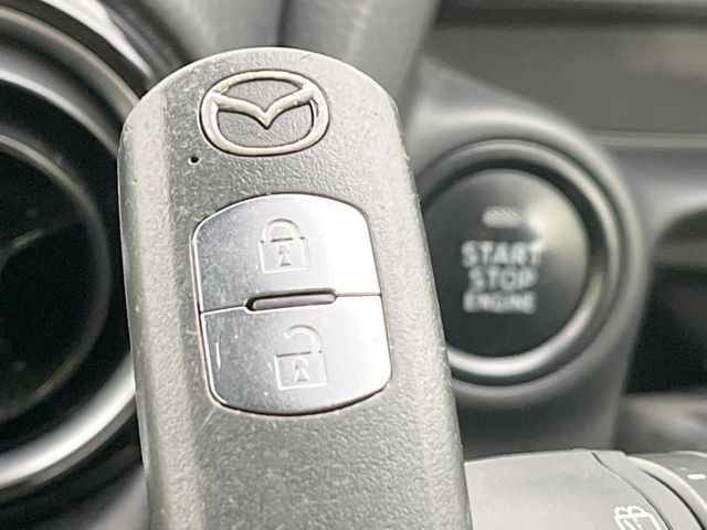 �y�A�h�o���X�g�L�[�z�J�o����|�P�b�g�ɓ��ꂽ�܂܂ł��h�A�̎{���E�������\�ȃX�}�[�g�L�[�𑕔��B�G���W���̃I���E�I�t�����J�M�����o���K�v����������Ƃ��Ă��֗��ł���