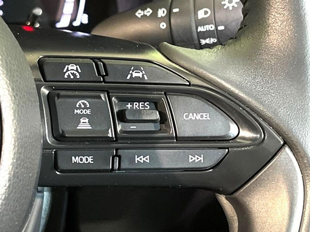 �y�N���[�Y�R���g���[���z�������H�����N���N���s�B�A�N�Z���𗣂��Ă���葬�x�ő��s���ł��A�������^�]���̕��S���y��!�����E�������ȒP�ȃX�C�b�`����Œ����ł��܂��B