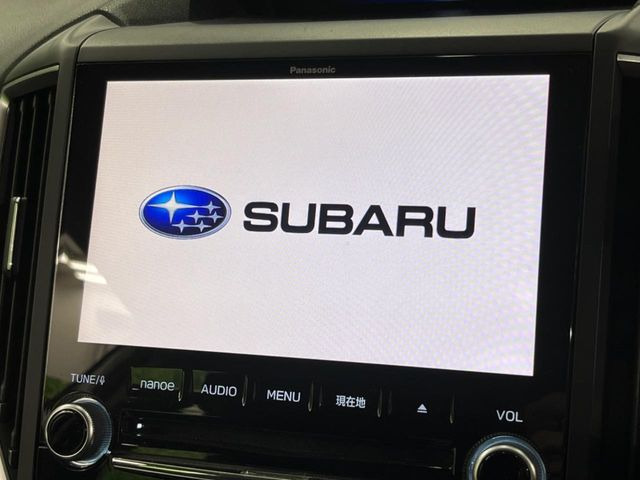 �y�����i�r�z�l�C�̏����i�r�𑕔����Ă���܂��B�i�r�̎g���₷���͂������A�I�[�f�B�I�@�\���[��!�L�����v�◷�s�͂������A�ʋ΂┃�����ȂǕ��i�̃h���C�u���y�����Ȃ�͂���