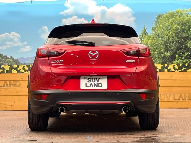 安心の最長10年・走行無制限保証(有償)をご用意。保証内容も充実はもちろん、無料点検&オイル交換や、年中無休の全国・24時間ロードサービスも付帯されておりますのでご安心下さい。