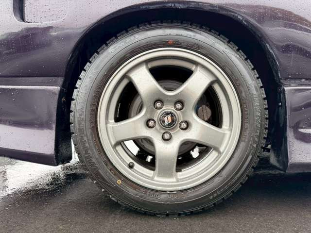 気になるお車がありましたら右の電話番号から直接お店にお問い合わせください。支払方法から車両情報、状態までなんでもご説明させて頂きます。スタッフ一同ご連絡お待ちしております。