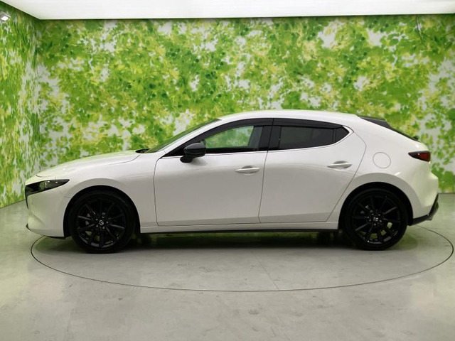 MAZDA3ファストバック1.8 XD レトロスポーツエディション