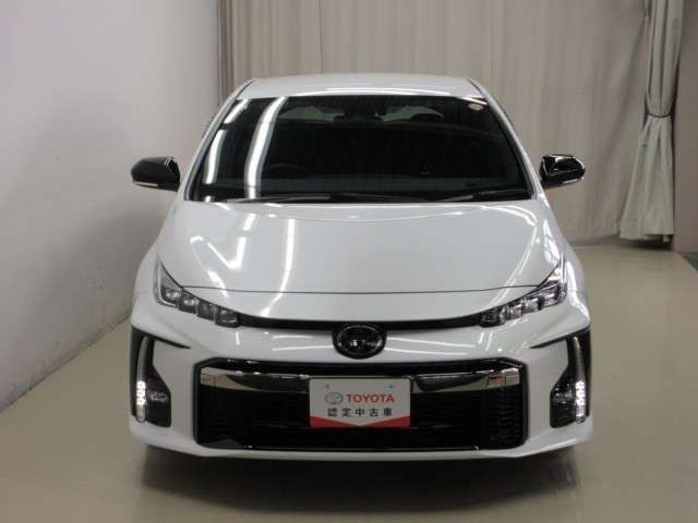 プリウスPHV1.8 S GR スポーツ