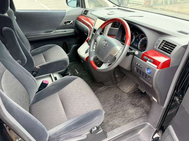 �C�ɂȂ邨�Ԃ�����܂�����E�̓d�b�ԍ����璼�ڂ��X�ɂ��₢���킹���������B�x�����@����ԗ����A��Ԃ܂łȂ�ł������������Ē����܂��B�X�^�b�t�ꓯ���A�����҂����Ă���܂��B