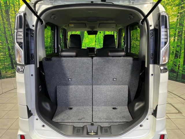 ���i�̂���������ʋ΁A���}���ɏ\���ȉ׎��X�y�[�X���m�ۂ��Ă���܂��B�Z�J���h�V�[�g��|���ƁA�傫�ȉו��̐ύڂ��\�ł���