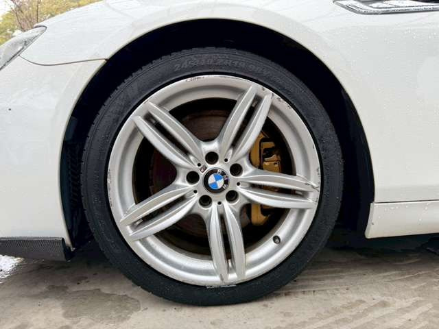 気になるお車がありましたら右の電話番号から直接お店にお問い合わせください。支払方法から車両情報、状態までなんでもご説明させて頂きます。スタッフ一同ご連絡お待ちしております。