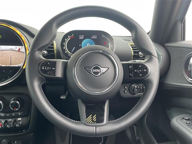 ミニクラブマンクーパー アントールド エディション DCT