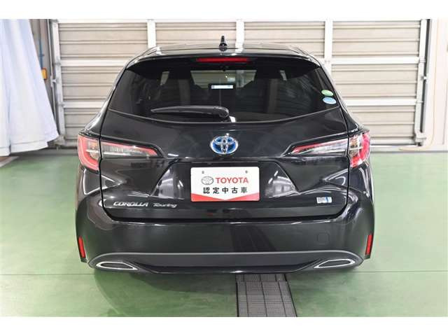 カローラツーリング1.8 ハイブリッド W×B