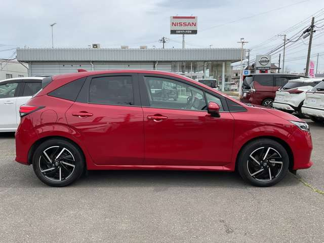 ノート1.2 X FOUR 4WD