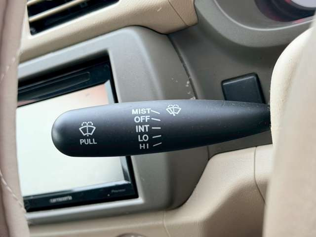 �C�ɂȂ邨�Ԃ�����܂�����E�̓d�b�ԍ����璼�ڂ��X�ɂ��₢���킹���������B�x�����@����ԗ����A��Ԃ܂łȂ�ł������������Ē����܂��B�X�^�b�t�ꓯ���A�����҂����Ă���܂��B