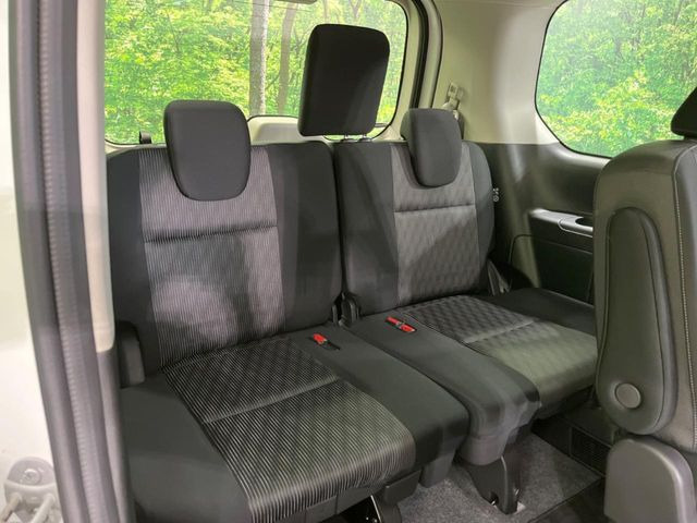 3��ڃV�[�g�͂�������ԗǍD����l�ł��������ƍ����Ē����܂��̂ŁA��l���ł̂��o���������N���N�ł��􂲉Ƒ��ŁA�C�̒m�ꂽ���ԂŁA�h���C�u�ɍs���̂��y���݂ł��ˁ�