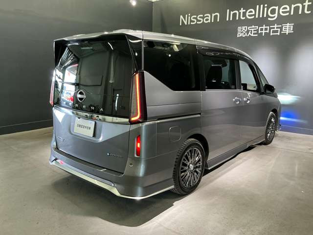 セレナ1.4 e-POWER AUTECH スポーツ スペック