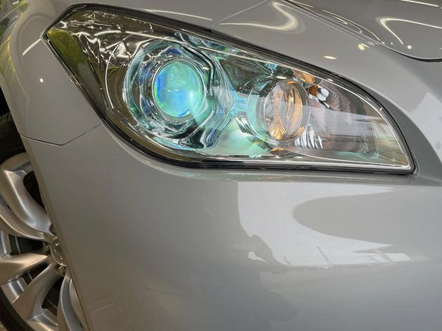 �yHID�w�b�h���C�g�z���ɖ��邭�O�����Ƃ炵�Ă����̂ŁA���V����Ԃ̑��s�������E�ǍD�ň��S���Ă���肢�������܂��B