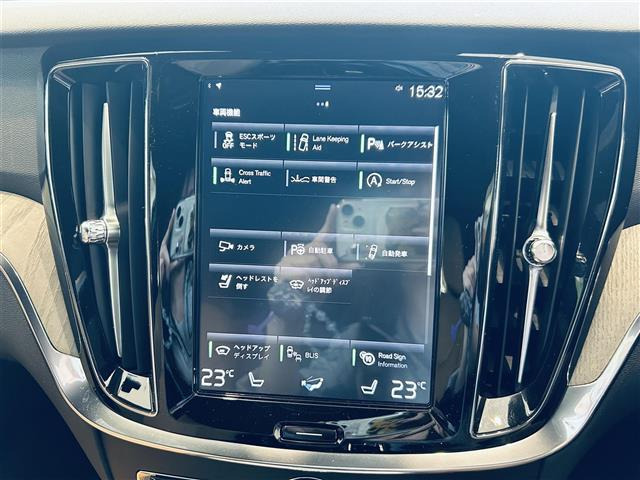 V60T5 インスクリプション