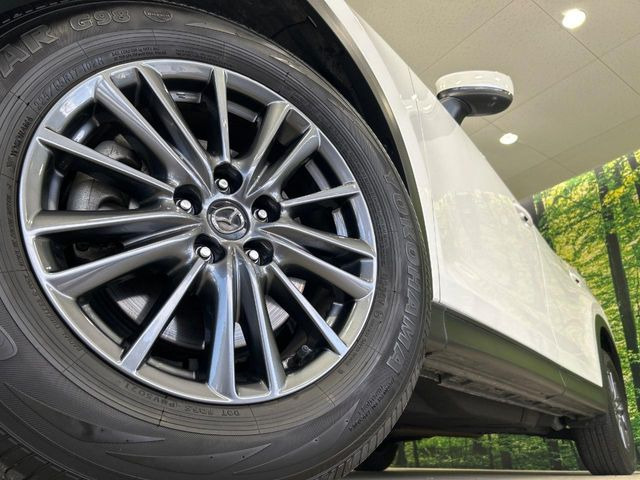 �y����17�C���`�A���~�z�C�[���z�O�ςɃ}�b�`���������A���~�z�C�[���𑕒����Ă���܂��B�e��ЊO�A���~�z�C�[����A�X�^�b�h���X�^�C�����戵�����Ă���܂��B���񂲑��k����������