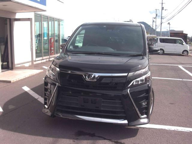 ヴォクシー2.0 ZS