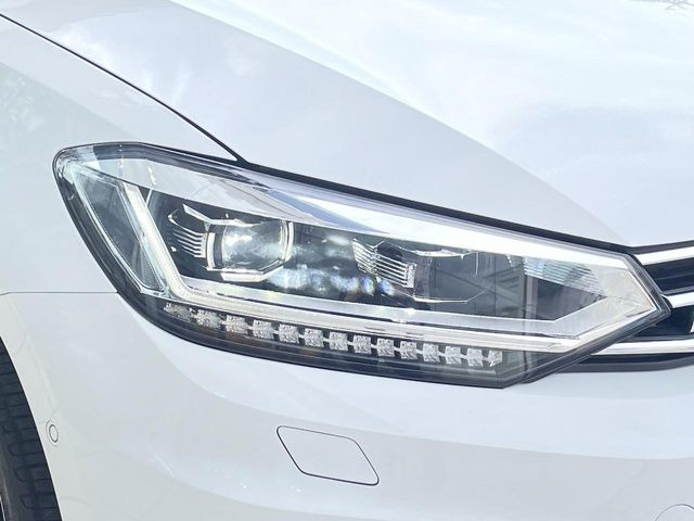 ��LED�w�b�h���C�g:��ԑ��s�����ǍD�Ȏ��E���m�ۂ����S���ĉ^�]�ł��鍂�P�xLED�w�b�h���C�g�𑕔�!�_�����x�������A����d�͂��}�����Ă��܂��B