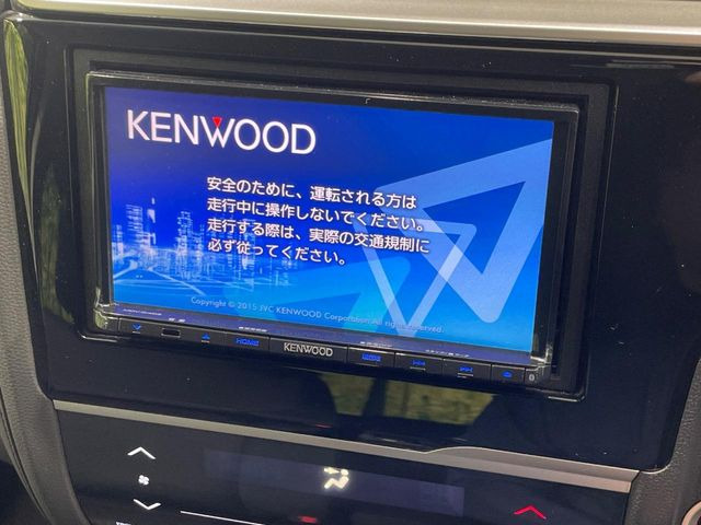 フィット1.5 ハイブリッド Fパッケージ