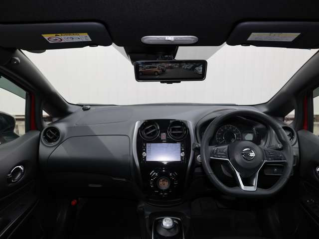 ノート1.2 e-POWER メダリスト ブラックアロー