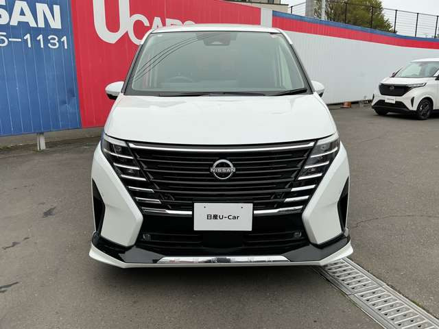 セレナ1.4 e-POWER ハイウェイスターV