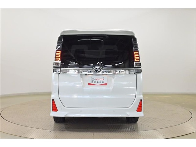 ヴォクシー2.0 ZS 煌III