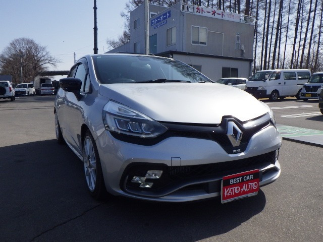 ルーテシアスポール トロフィー