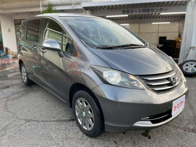 フリード1.5 G ジャストセレクション 4WD