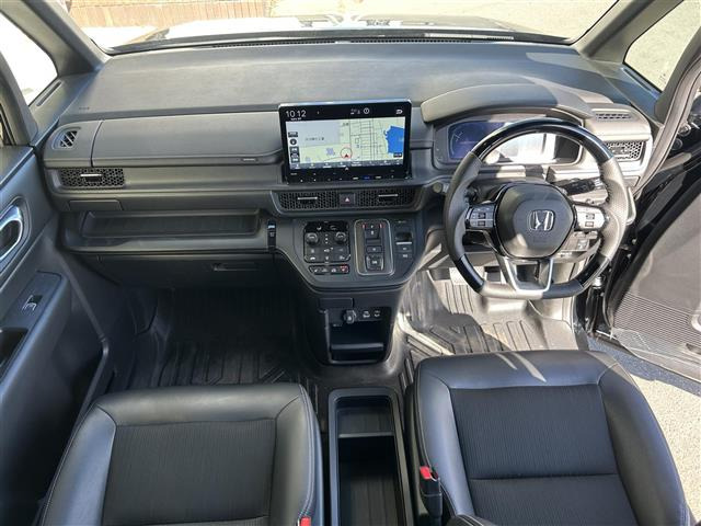 ステップワゴン2.0 e:HEV スパーダ