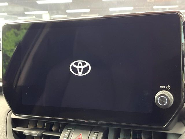 �y10.5�C���`�i�r�z�������ƃC���p�N�g�̂�����ʃi�r�𑕔��B�e��I�[�f�B�I����͂������A�X�}�z�A�g���ł��闘�֐��̍����i�r�ł���