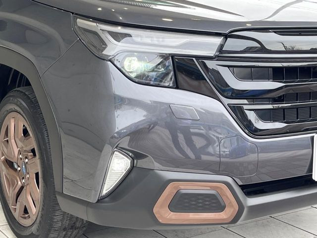 �yLED�w�b�h���C�g�z���V����ԑ��s�����ǍD�Ȏ��E���m�ۂ����S���ĉ^�]�ł��鍂�P�xLED�w�b�h���C�g�𑕔�!�_�����x�������A����d�͂��}�����Ă��܂��B