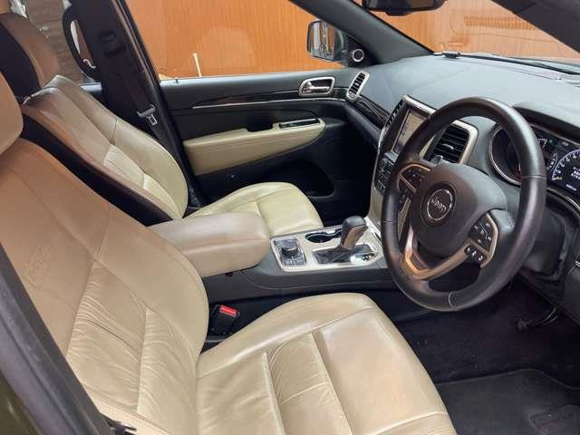 グランドチェロキー75th アニバーサリーエディション 4WD