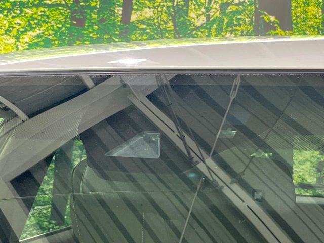 �y�v���N���b�V���Z�[�t�e�B�z�O���̎ԗ��������m���A�Փ˂������Ȏ��͌x��Œ��ӂ𑣂��A�u���[�L�𓥂ޗ͂��T�|�[�g�B�u���[�L�𓥂߂Ȃ������ꍇ�͏Փ˔�Q�y���u���[�L���쓮�A�Փˉ�����T�|�[�g���܂��B