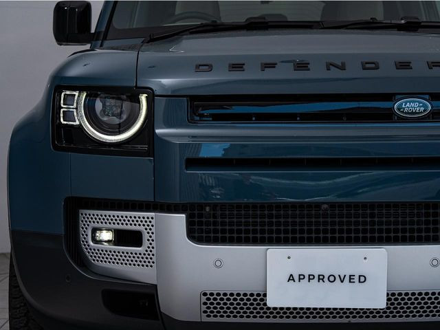 ディフェンダー110 S 3.0L D300 ディーゼル 4WD