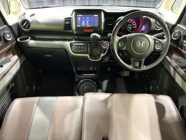 N-BOXスラッシュX