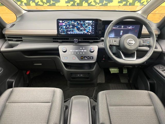 セレナ1.4 e-POWER ハイウェイスターV