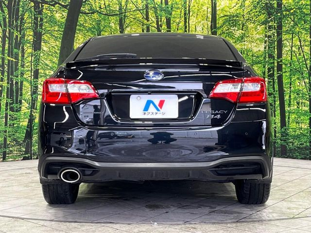 安心の最長10年・走行無制限保証(有償)をご用意。保証内容も充実はもちろん、無料点検&オイル交換や、年中無休の全国・24時間ロードサービスも付帯されておりますのでご安心下さい。