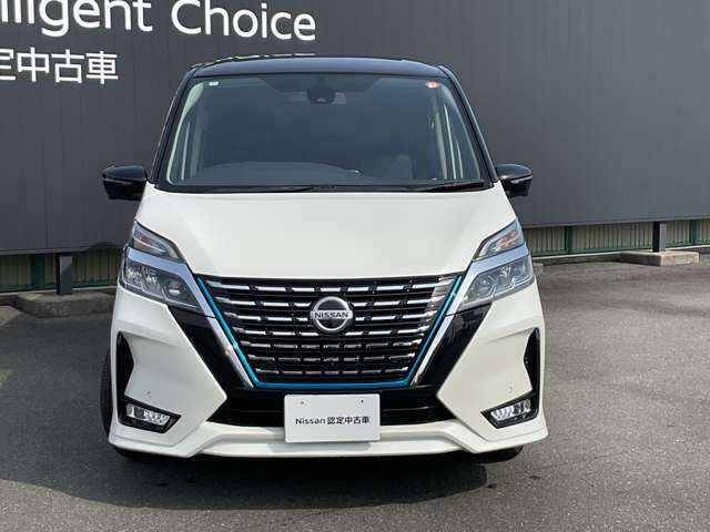 セレナ1.2 e-POWER ハイウェイスターV